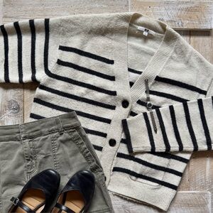Uniqlo Striped Black & Cream Women's Buttoned Cardigan Sweater